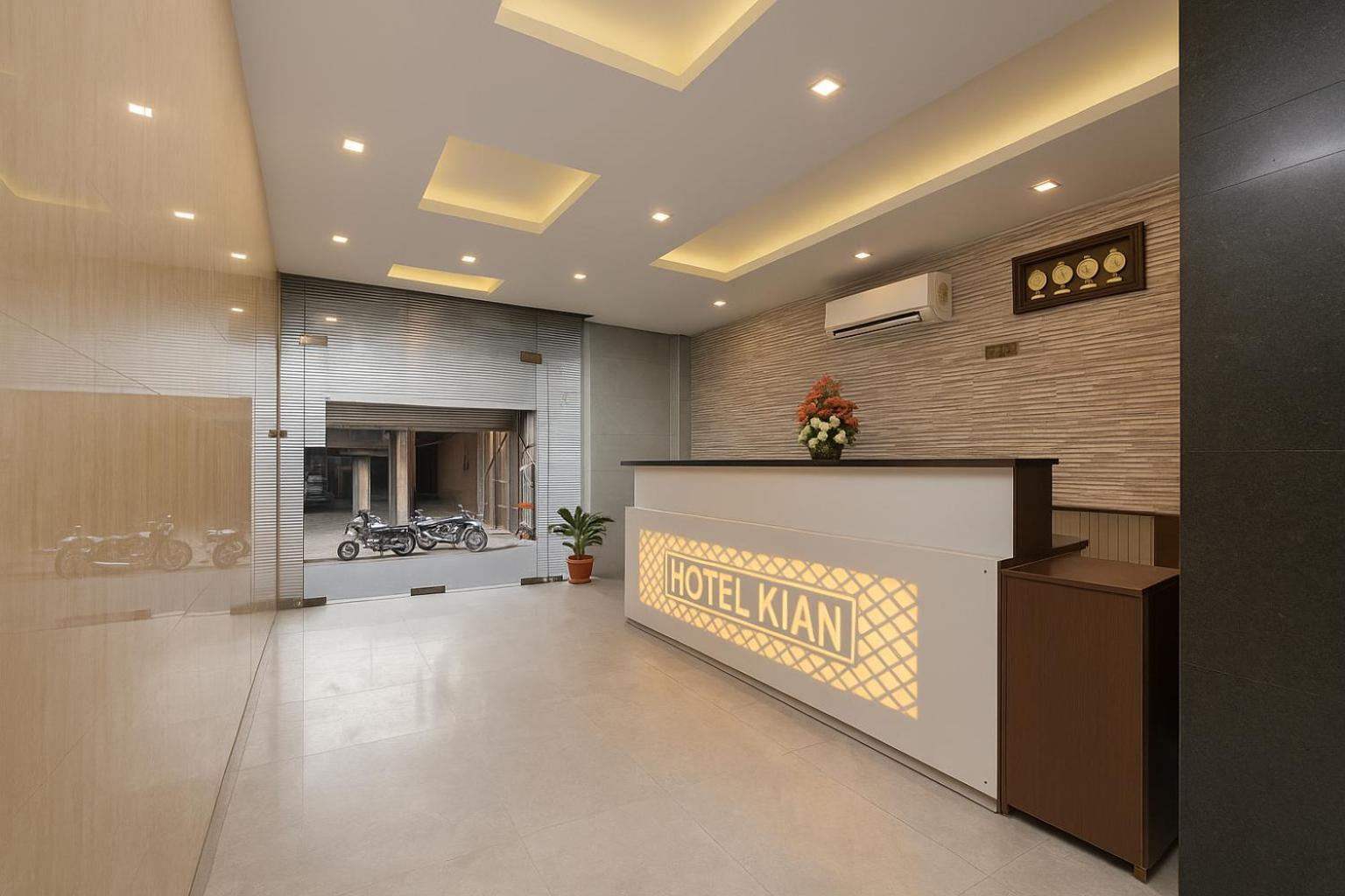 Hotel Kian By Jmd Group New Delhi